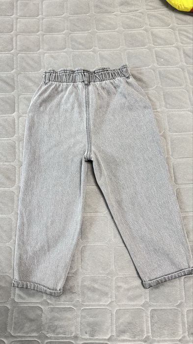 Дитячі джинси моми