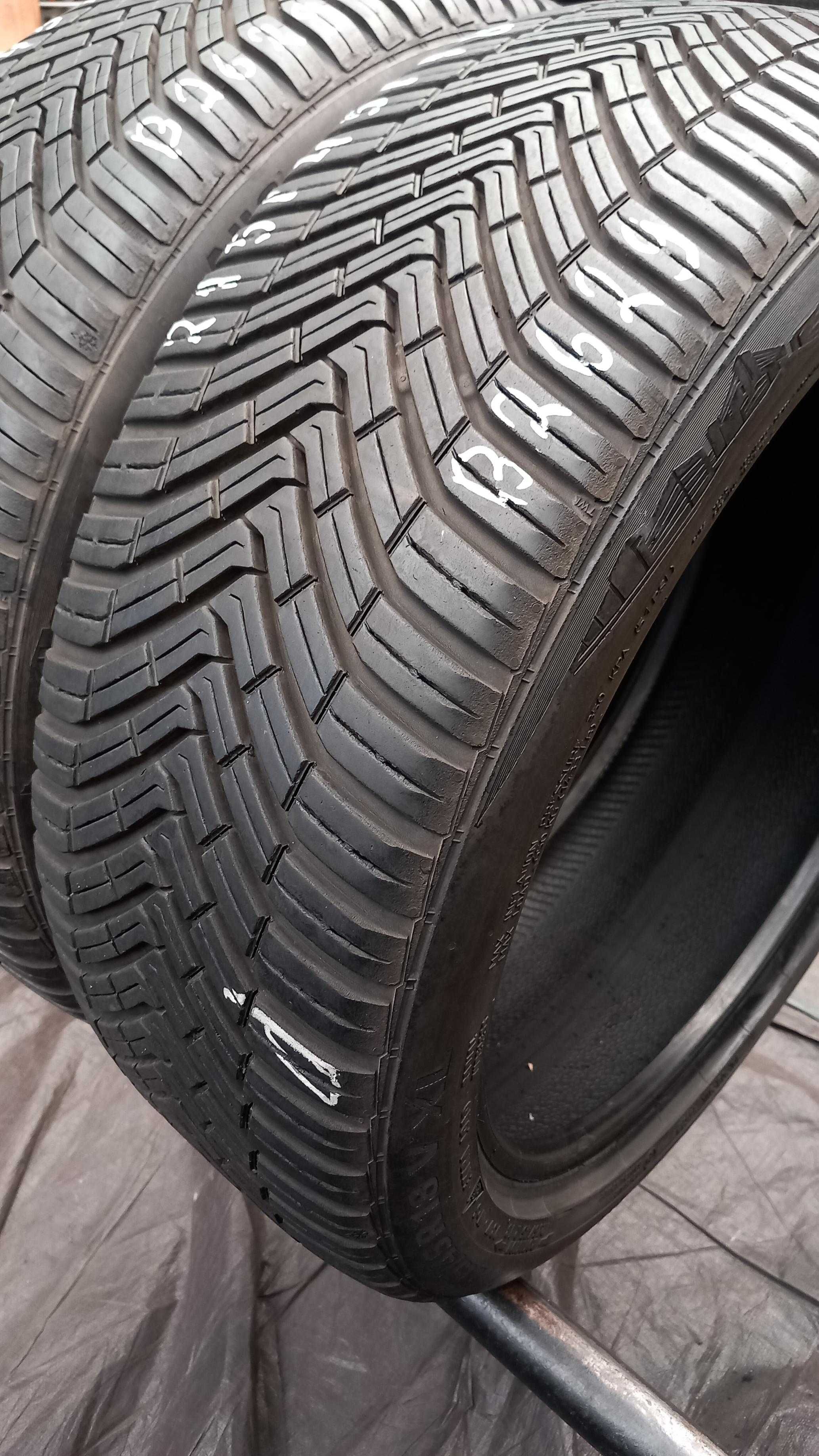 215/45/18 Continental All Season Contact 93V