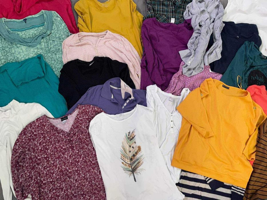 Bluzka młodzieżowa +damska, odzież używana,  hurt!