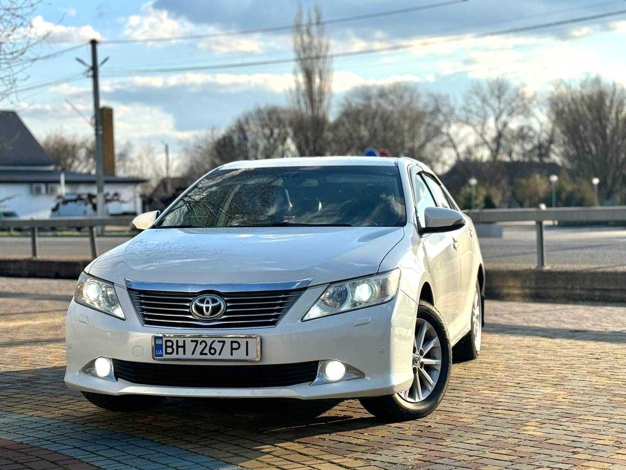 Toyota Camry 50 официальная