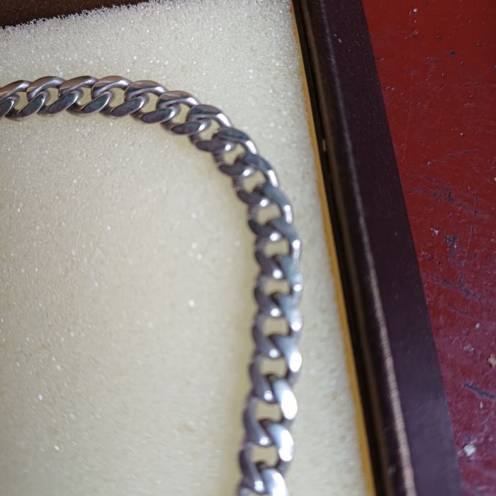 Srebrna bizuteria,lancuszek.