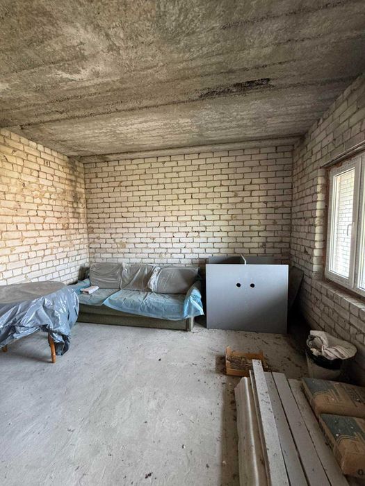 Продам будинок на вул. Чернігівська, 381