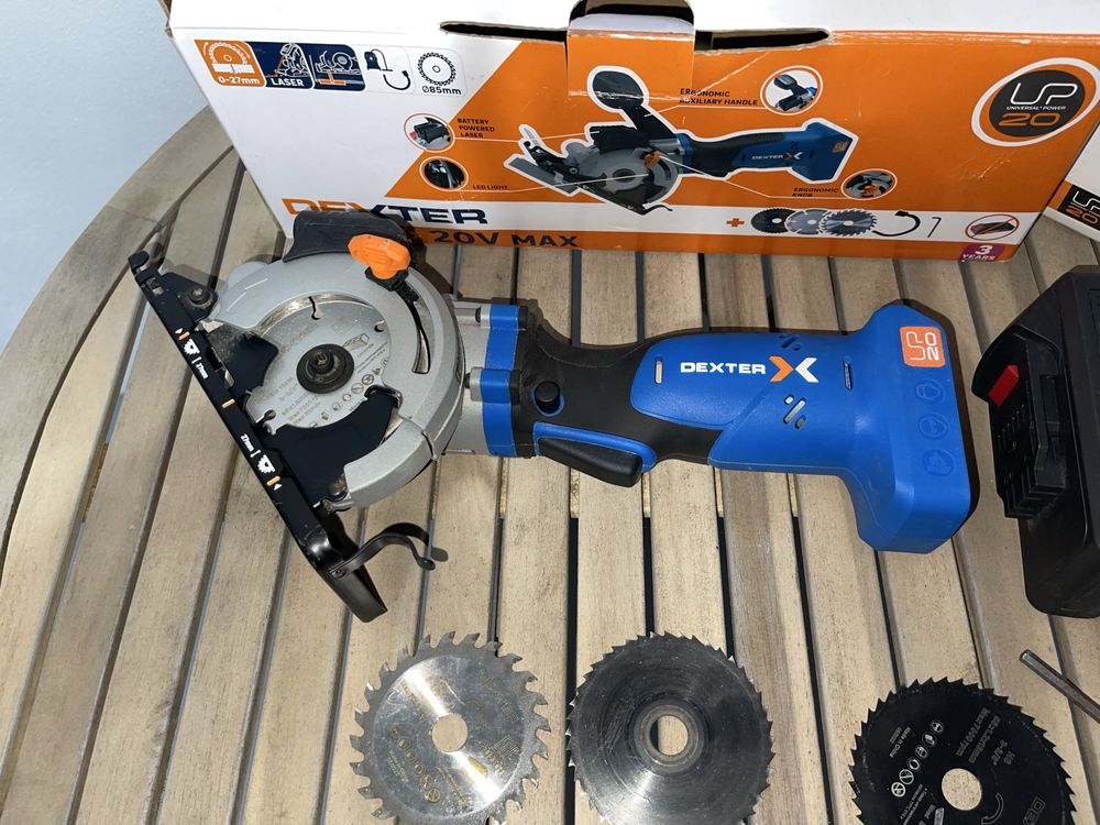 Mini serra circular DEXTER UP20 20V com bateria
