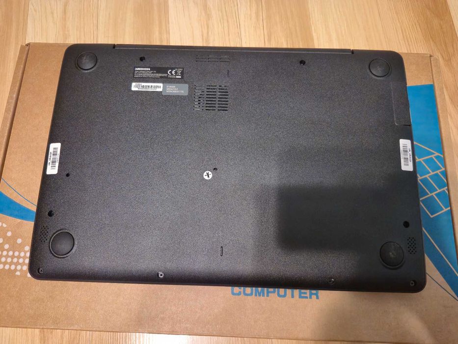 Nowy Laptop Medion E14409 i3 1005G1 4gb Ram 128gb SSD 14 Cal 2 lata GW