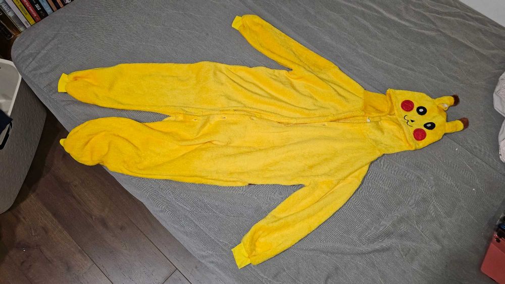 Pikachu Strój Kombinezon 130