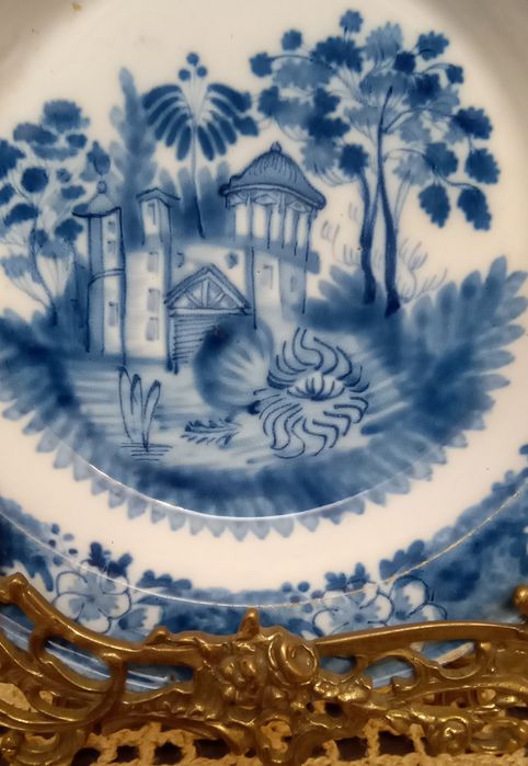 Prato em faiança Miragaia séc XIX