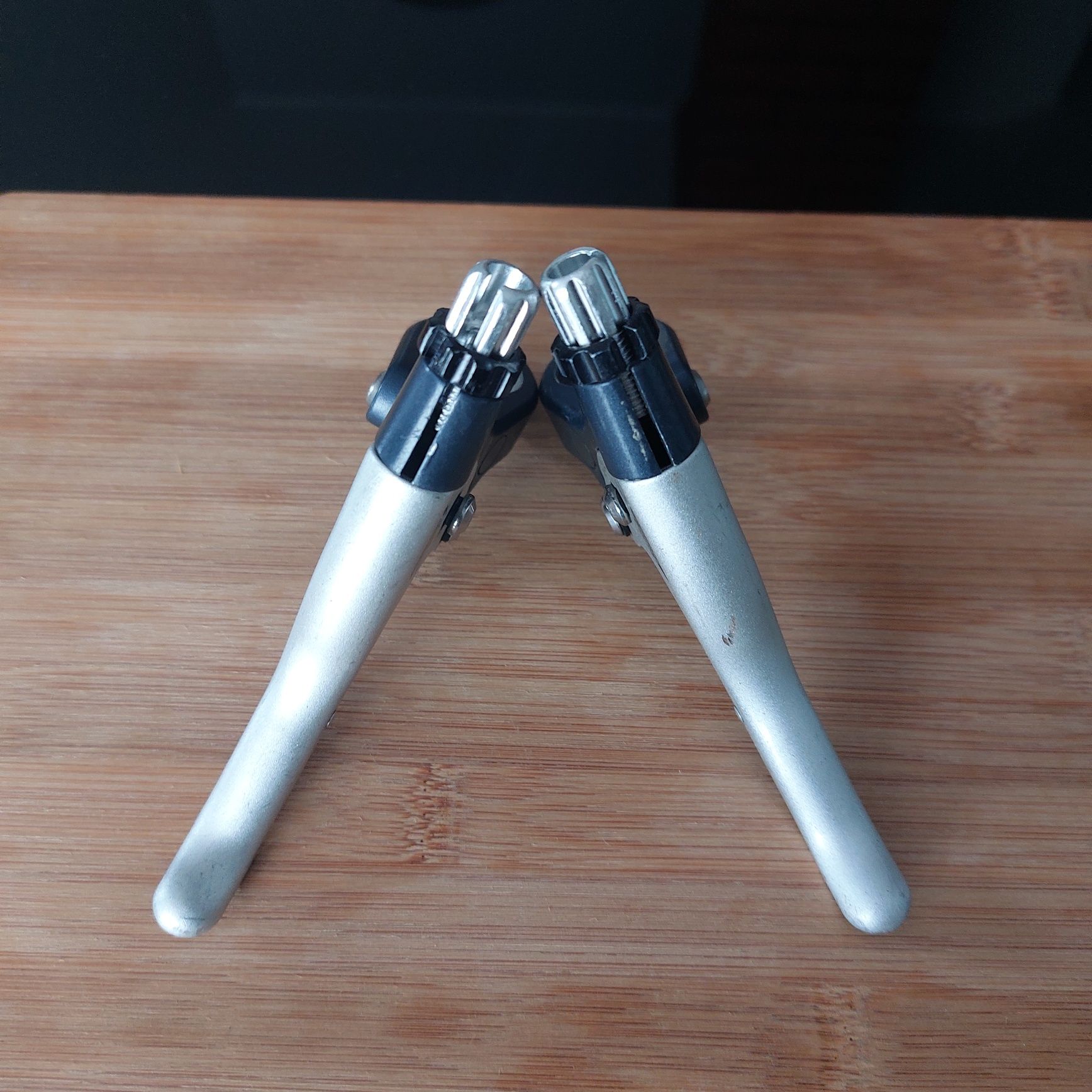 Klamki hamulcowe Shimano Deore LX BL-M570 V-Brake