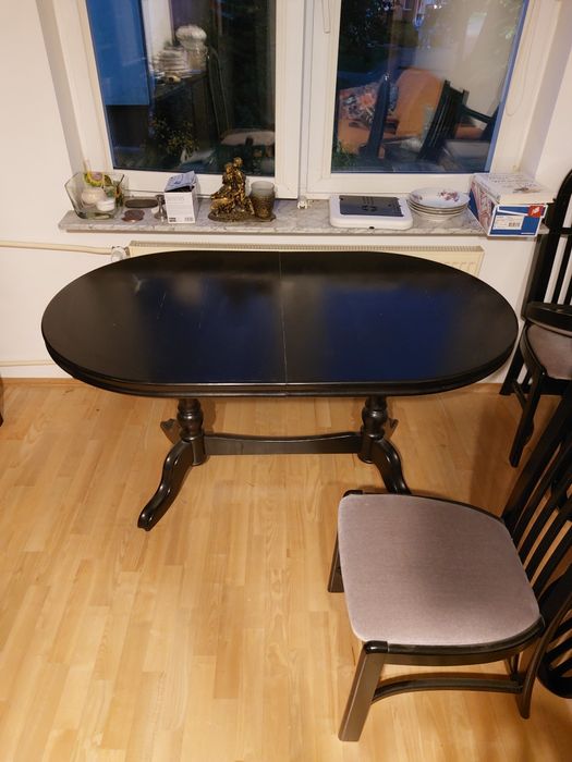 Stół drewniany (dębowy) owalny czarny rozsuwany z krzesłami