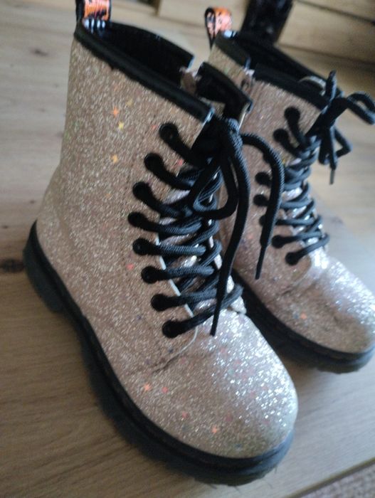 Buty zimowe dla dziewczynki rozm .28