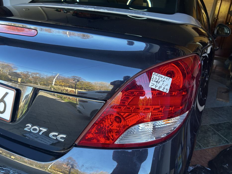 Wkład lampy tylnej prawej  peugeot 207 cc