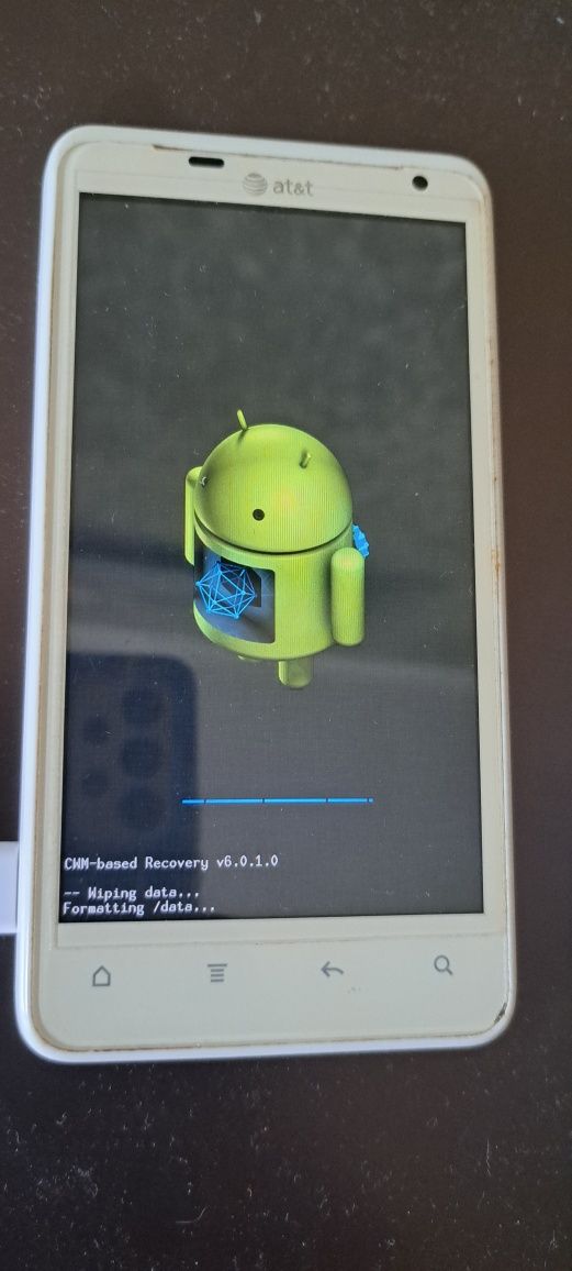 Телефон HTC Vivid под восстановление