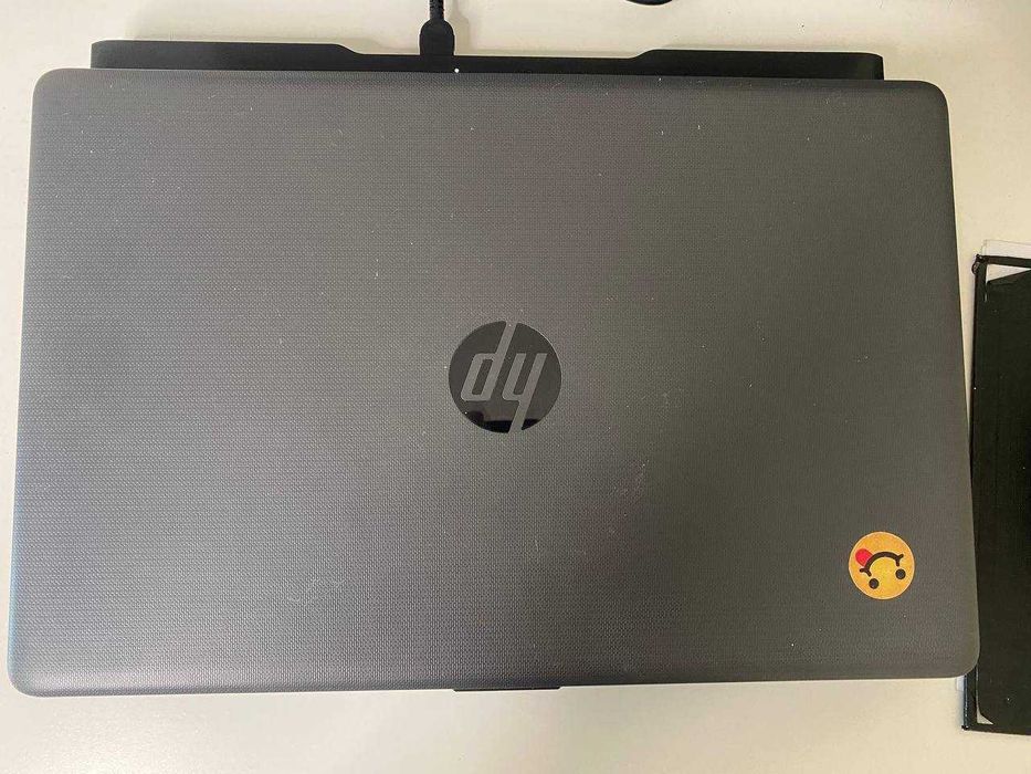 Ноутбук HP 255 G7 15"