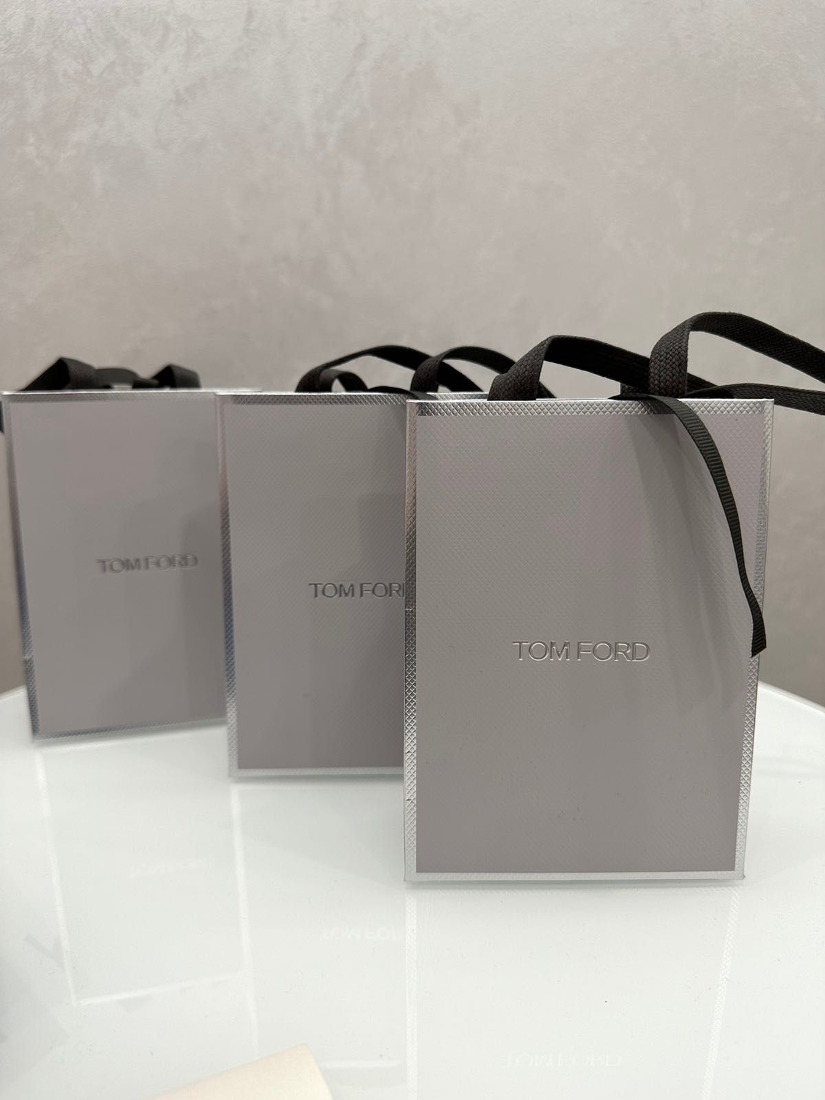 Брендовий пакет, подарункове пакування (Tom Ford, Dior, Swarovski)