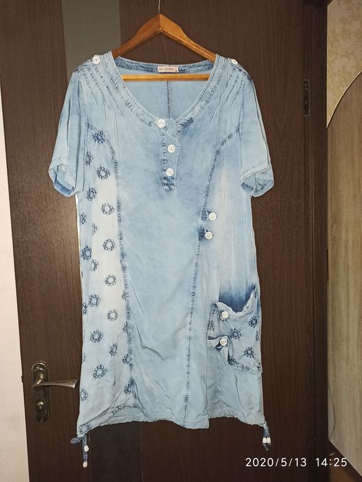 Платье под джинс