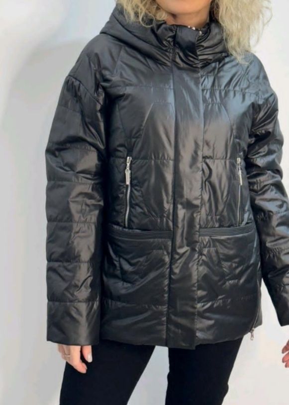 Продам куртка женская 50