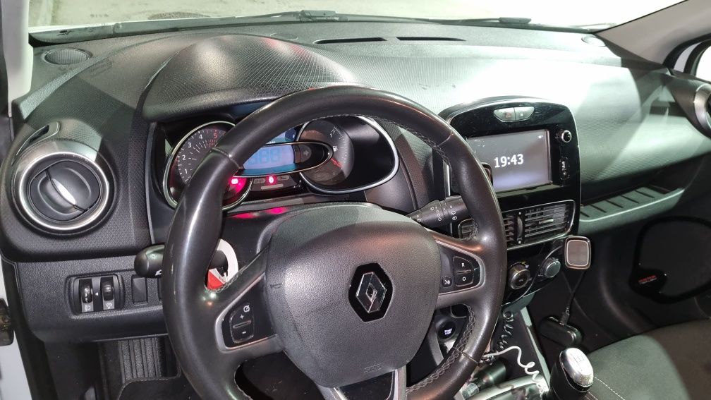 Clio IV 2018 Gasóleo NACIONAL