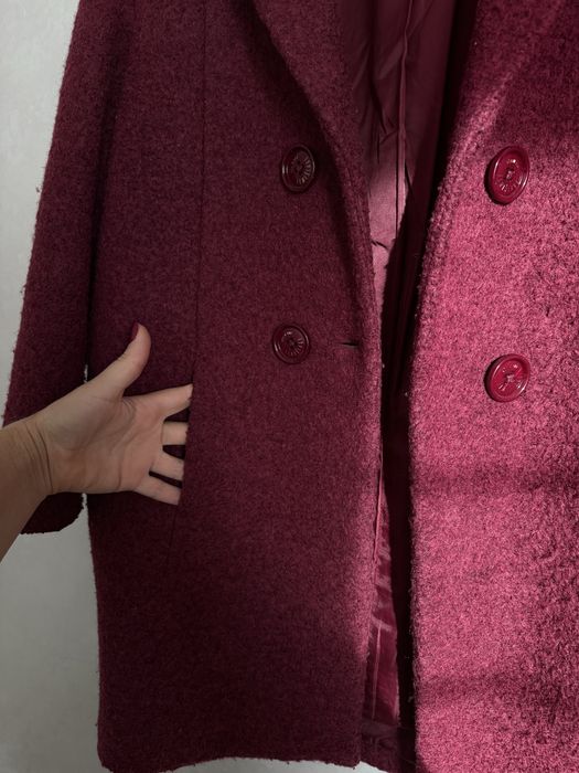 Пальто зі шерсті 50%,р С