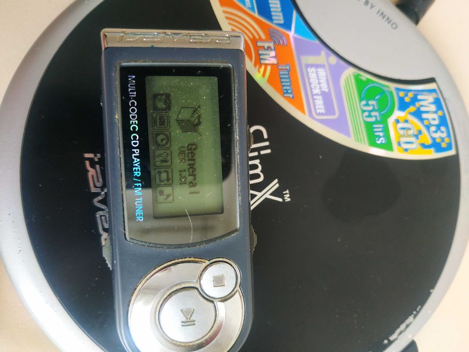 iRiver iMP-550 SlimX CD/MP3-плеєр