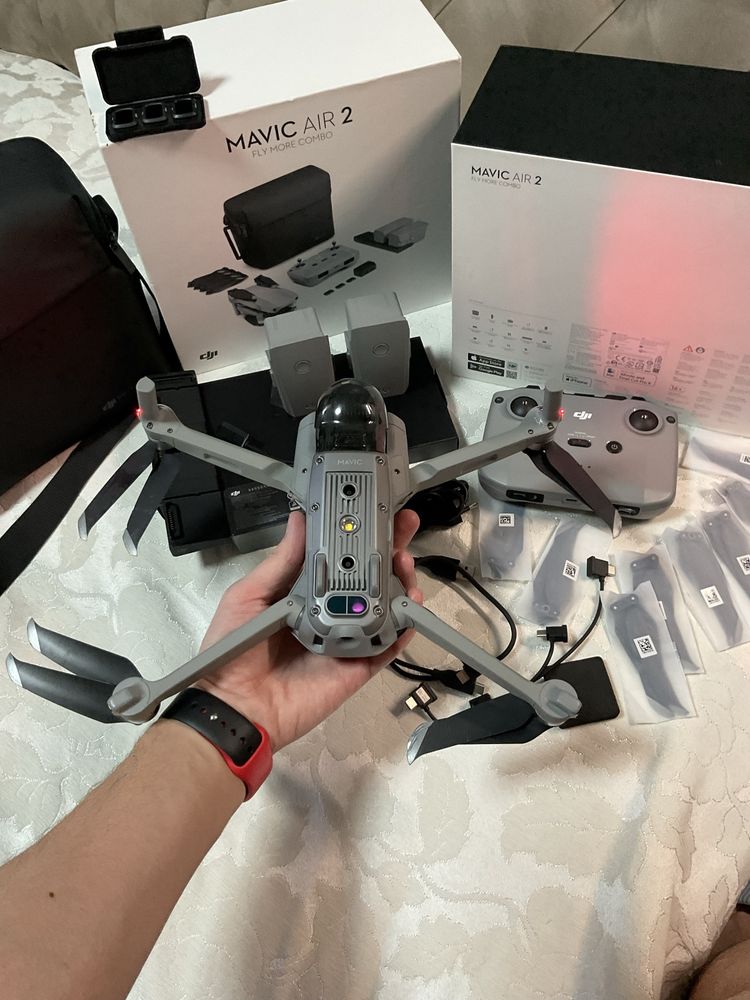 Супер дрон! Квадрокоптер DJI Mavic Air 2 Fly More Combo + 3акб + сумка