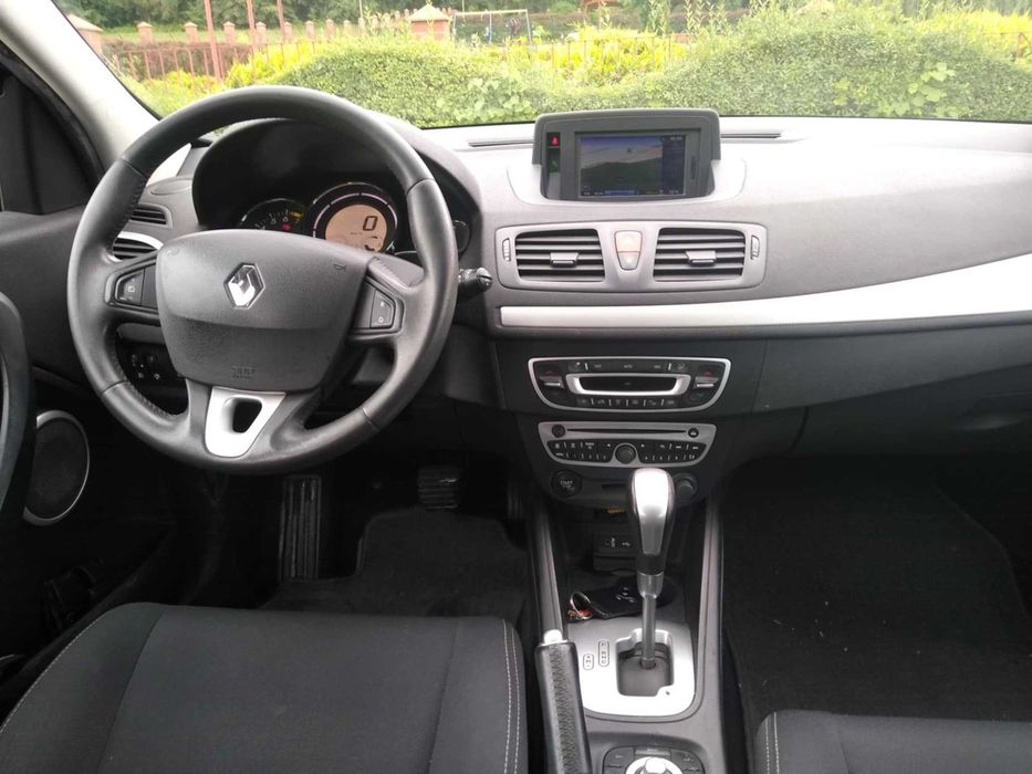 Renault Megan 2.0 1,6 CVT 140 KM