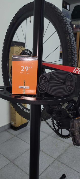 Bicicleta BTT Cross-Country Suspensão Total em excelente estado