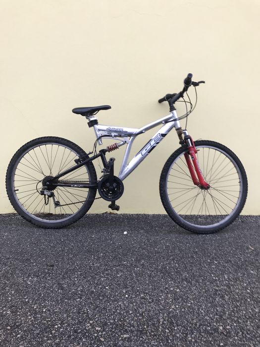 Bicicleta btt ..