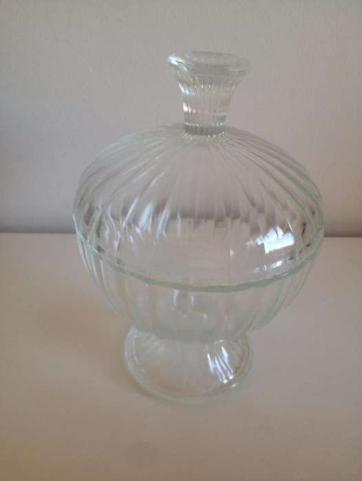 Bomboneira + frascos de vidro