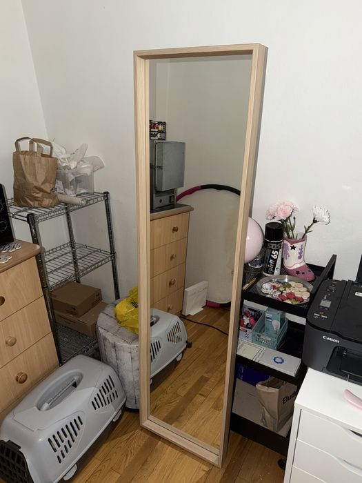 Lustro Ikea na korytarz