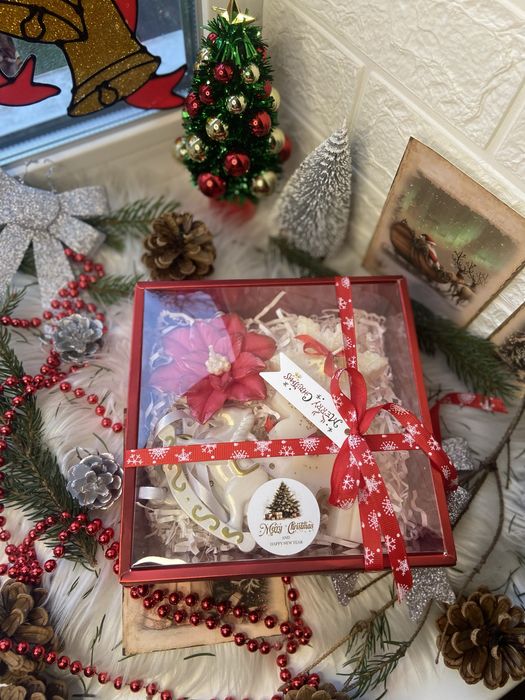 Новорічний набір з свічок