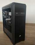 Komputer gamingowy monitor LG