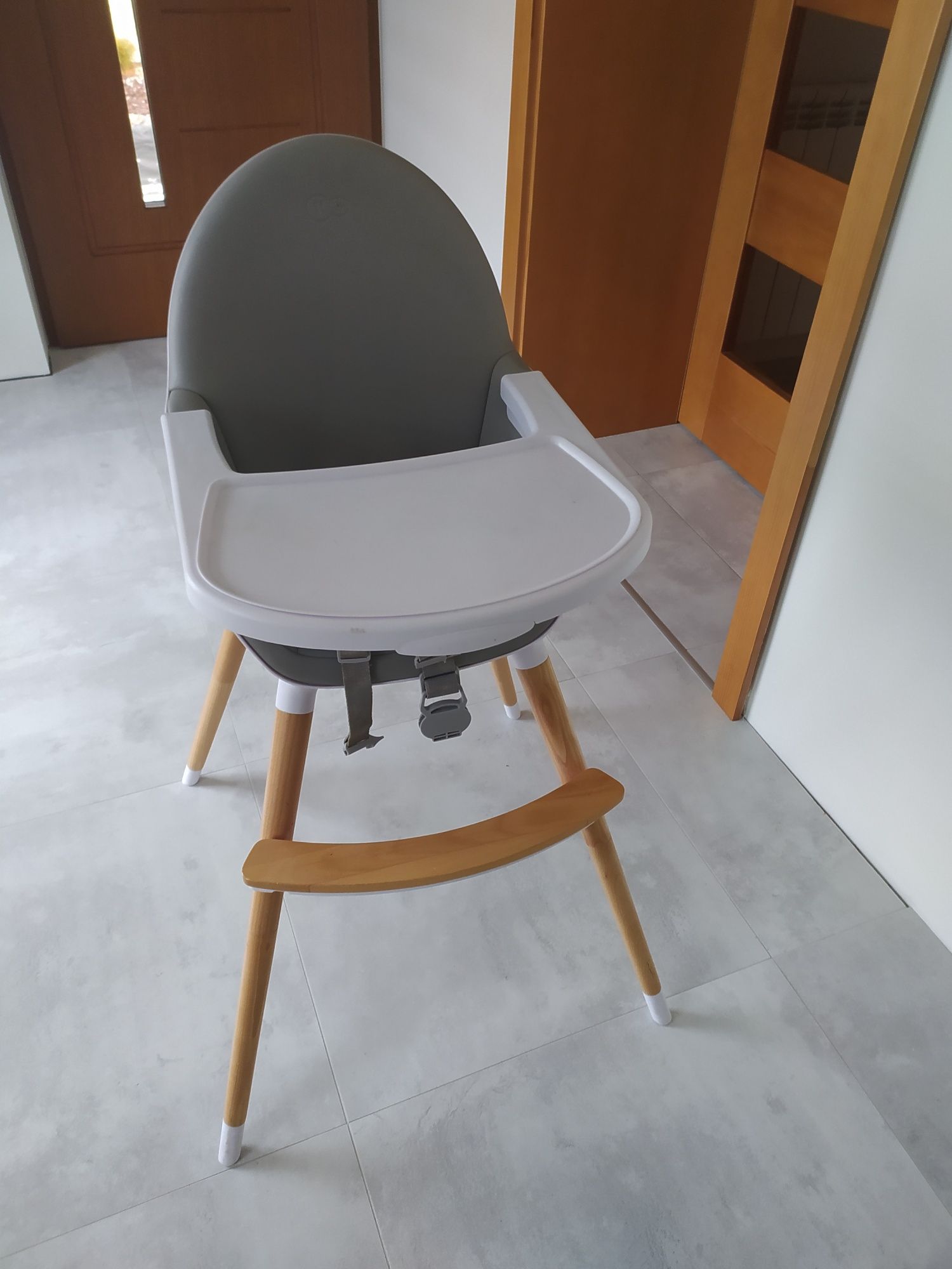 Krzesełko do karmienia