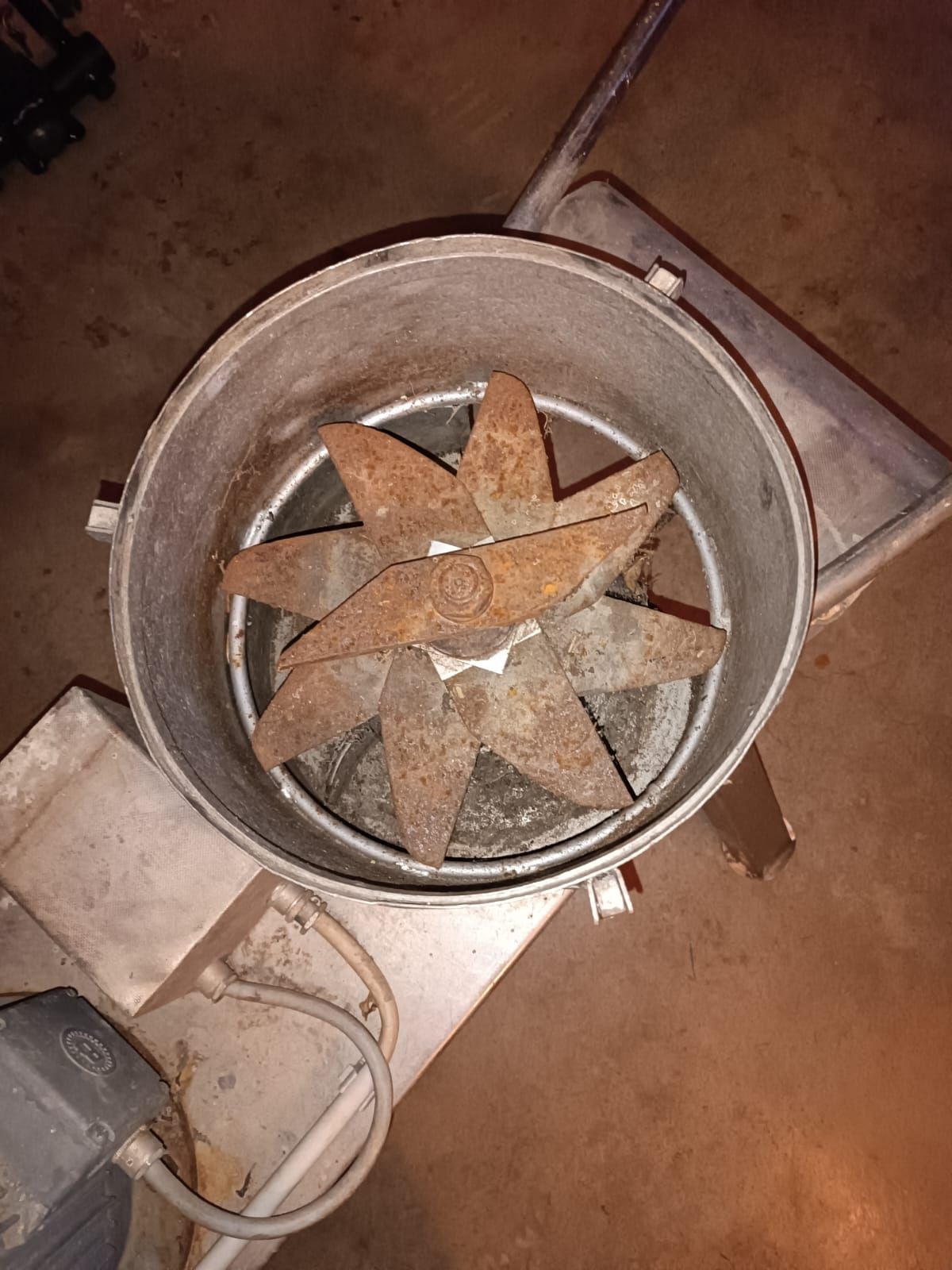 Rębak do gałęzi 6cm ( gałąż)
