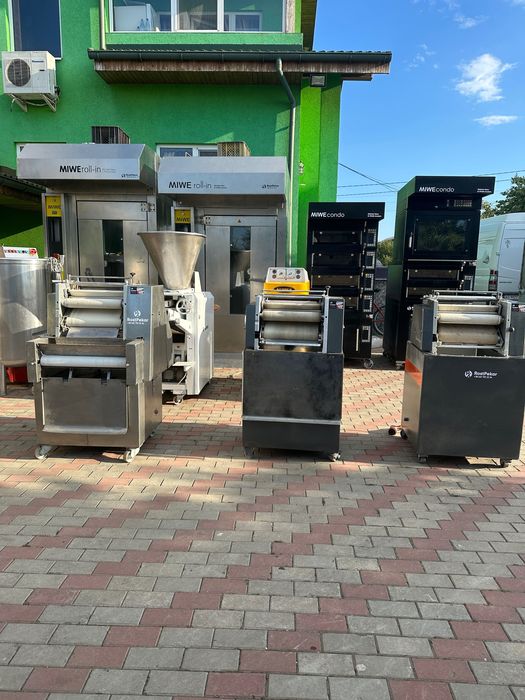 Круассаномат формовщик круасанів Закаточная машина Universum