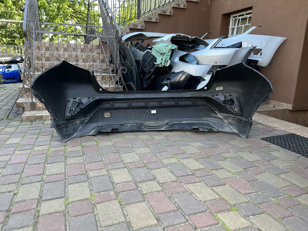 Бампер задній Toyota C-HR 2016-2017-2018-2019-2020