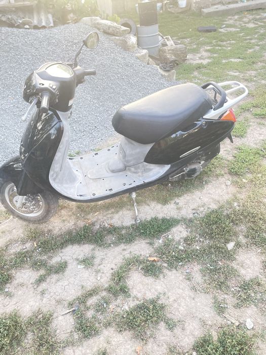 Мопед Honda lead af-48