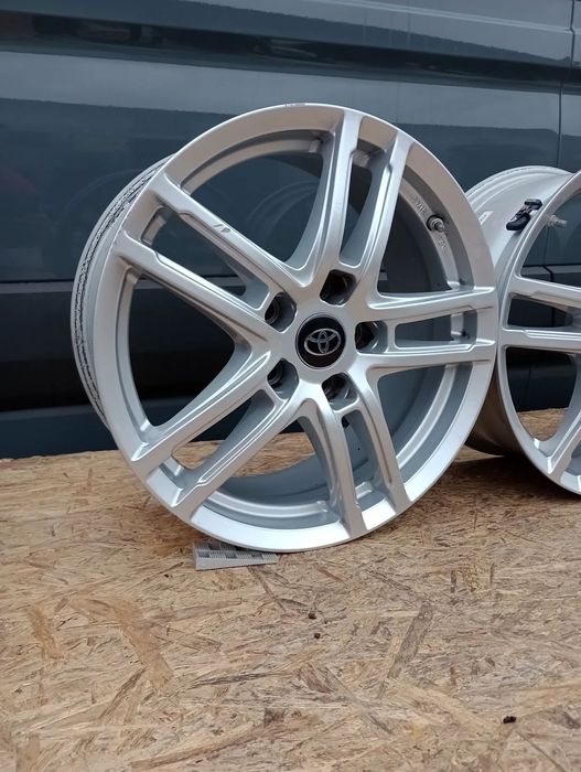FELGI ALUMINIOWE 5x114 R17 7,5J ET45 CZUJNIKI TPMS TOYOTA AURIS AVENSIS CAMRY C-HR COROLLA PRIUS+ RAV4 YARIS