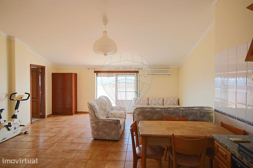 Apartamento T1 para arrendamento