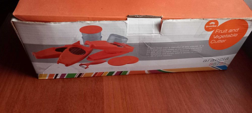 Овочерізка "Gianchio" для нарізки кубиками овочів та фруктів нова
