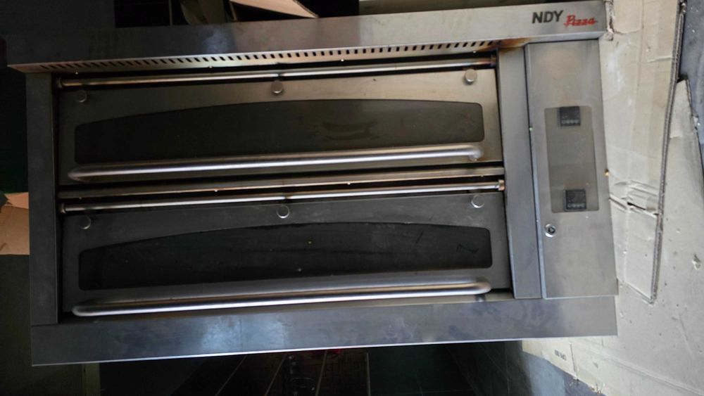 Piec do pizzy dwu komorowy