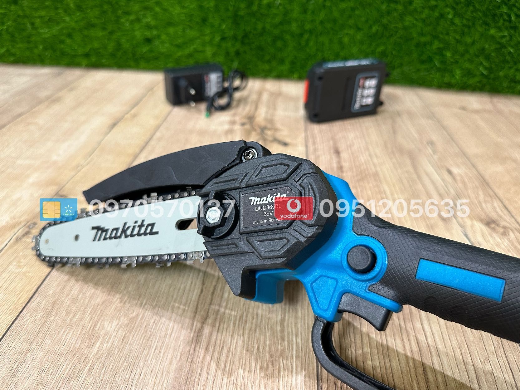 Акумуляторна ланцюгова Міні пилка Makita DUC365 36V 6Ah Дов шини 15 см