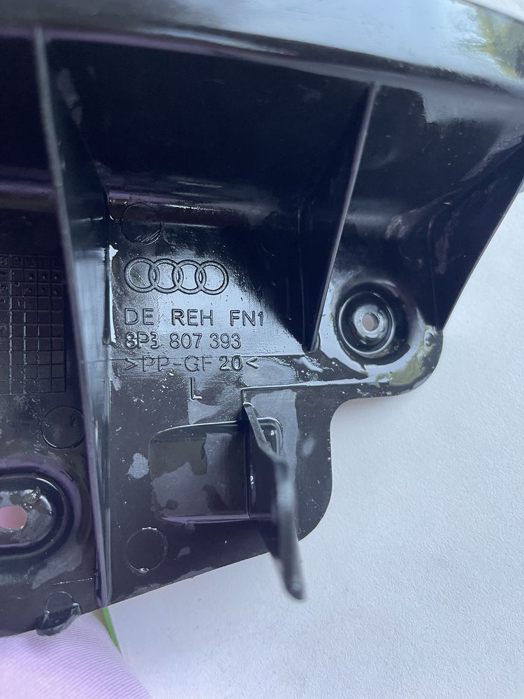 Кронштейн заднього бампера,кріплення, профіль напрямний audi a3 8p