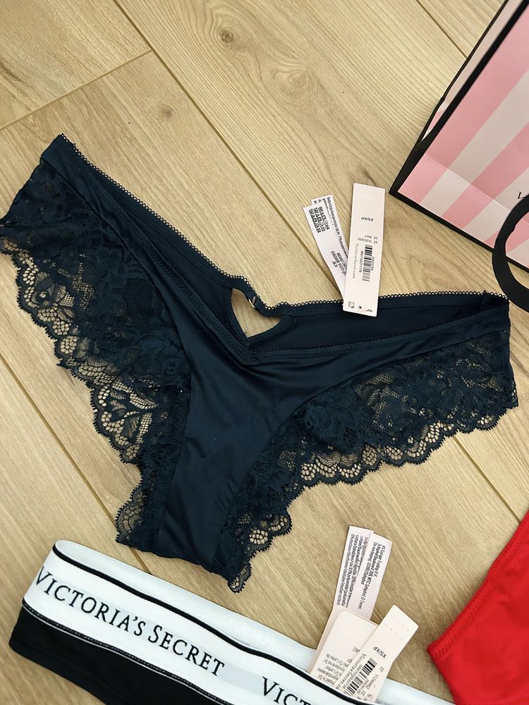 Majtki stringi Victoria’s Secret