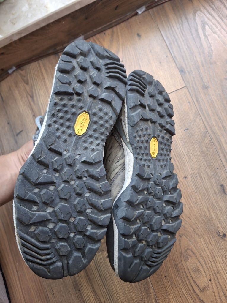 Buty zimowe The North Face Hedgehog roz. 38.5