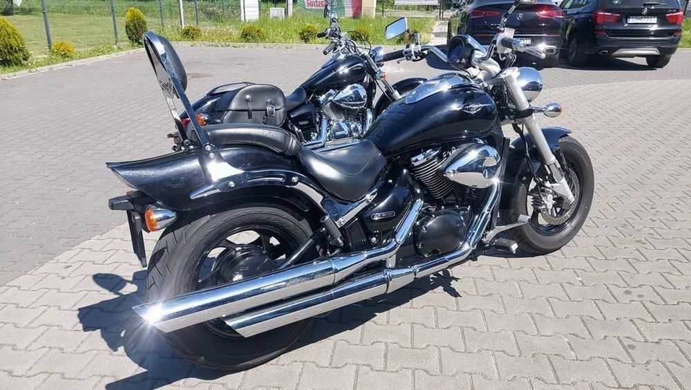 suzuki intruder M800 wtrysk kardan vance hines super moc