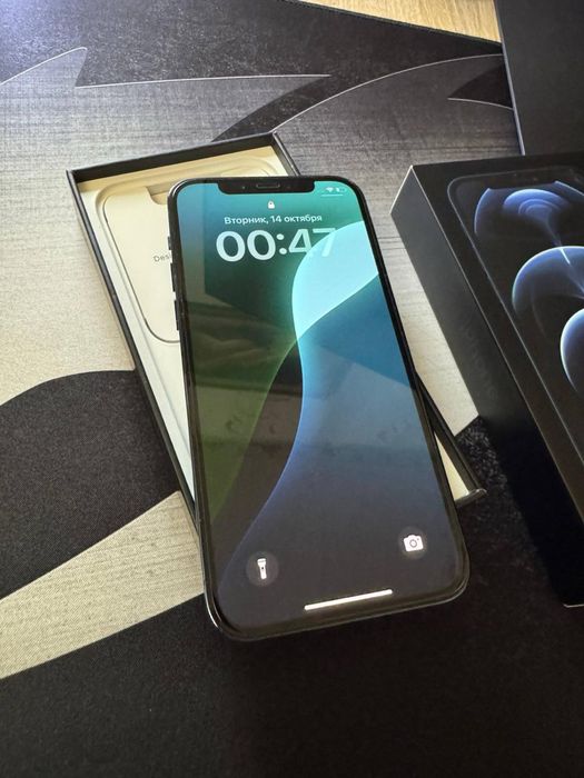Iphone 12pro с новой батареей