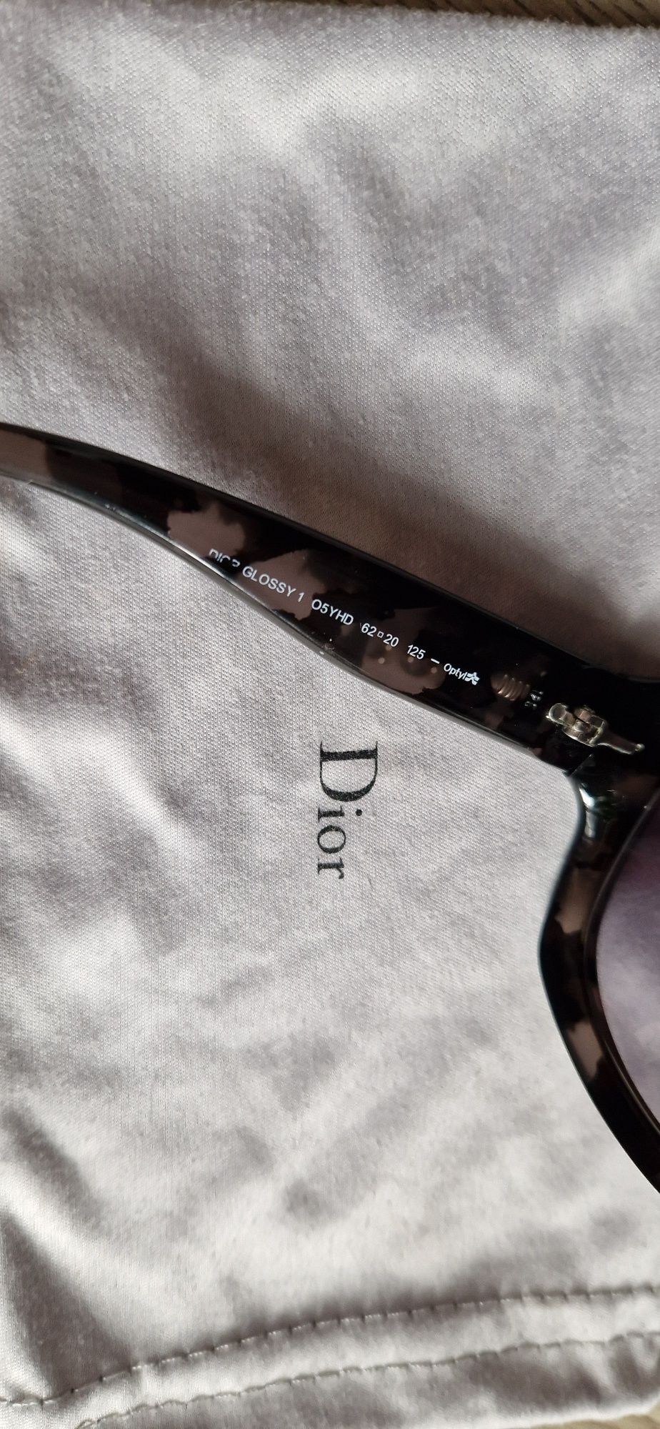 Oryginalne okulary przeciwsłoneczne Christian Dior stan bdb