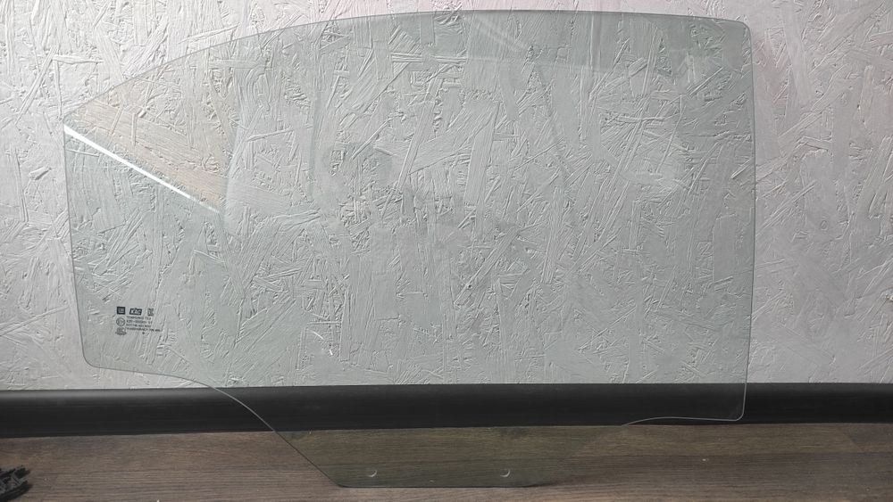 Новые Боковые стекла CHEVROLET AVEO T250 \ ЗАЗ Vida (Шевроле Авео)