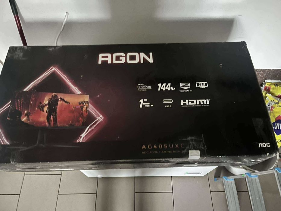 Monitor AOC Agon 40 cali