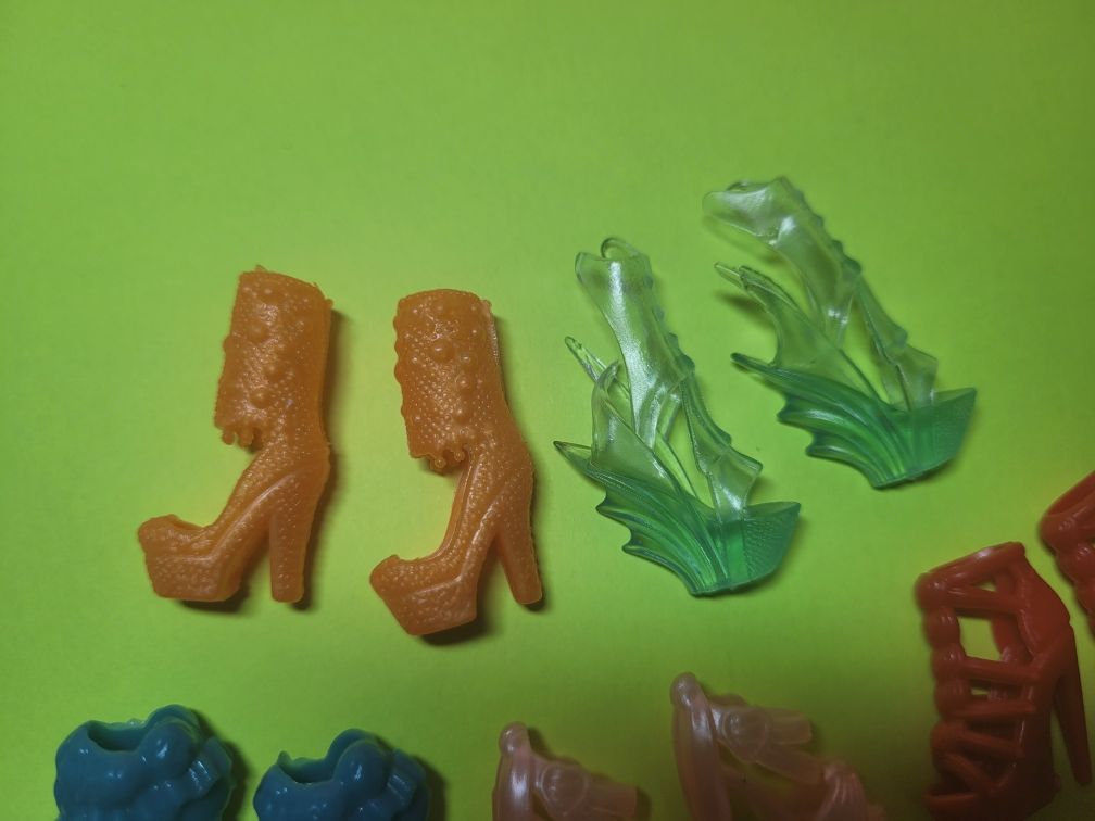 Buty dla lalki Barbie komplet