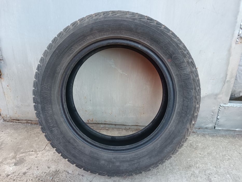 Шини Yokohama 225/60 R17